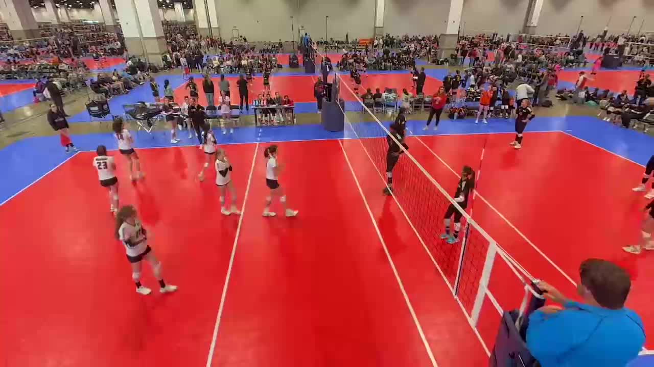 Watch the Incredible Crush 14 Black vs. Juggernaut 14 Regional 2