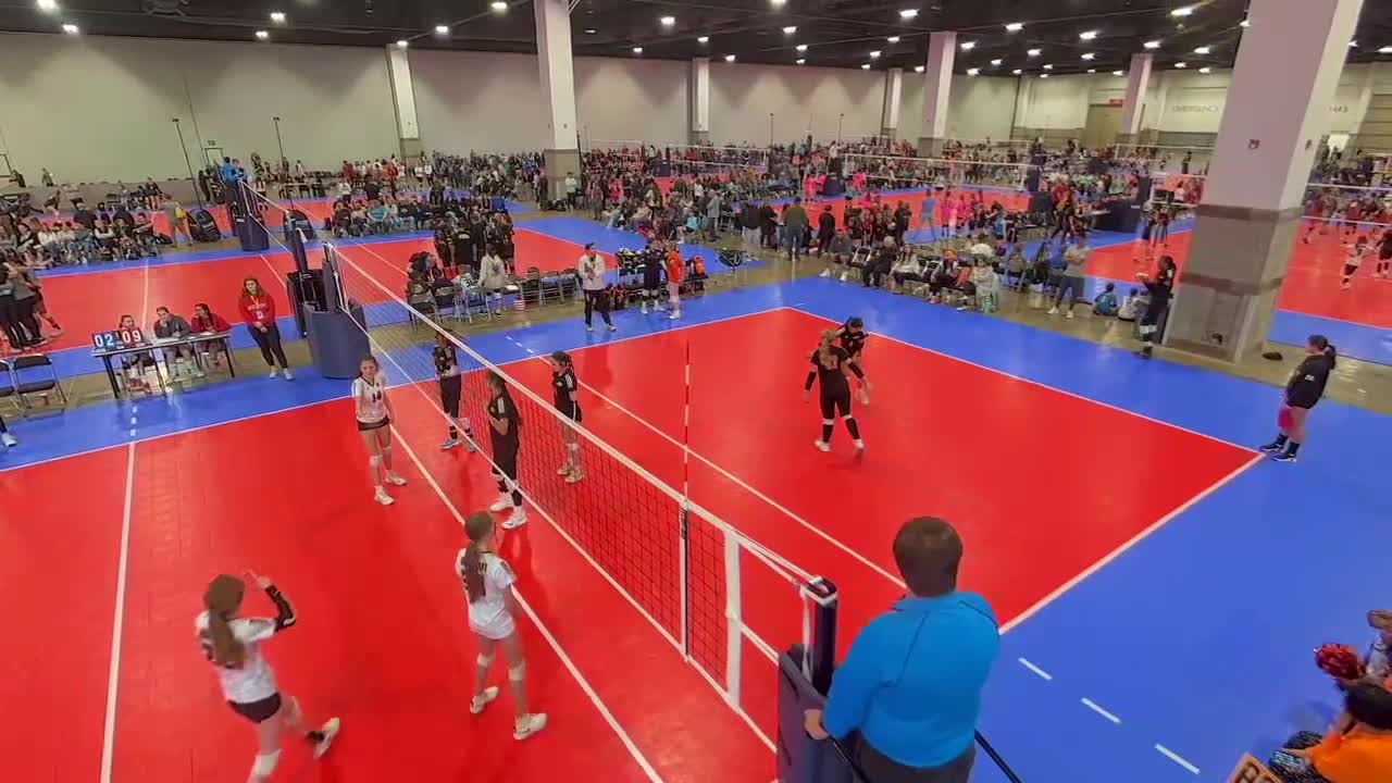 Watch the Incredible Crush 14 Black vs. Juggernaut 14 Regional 2