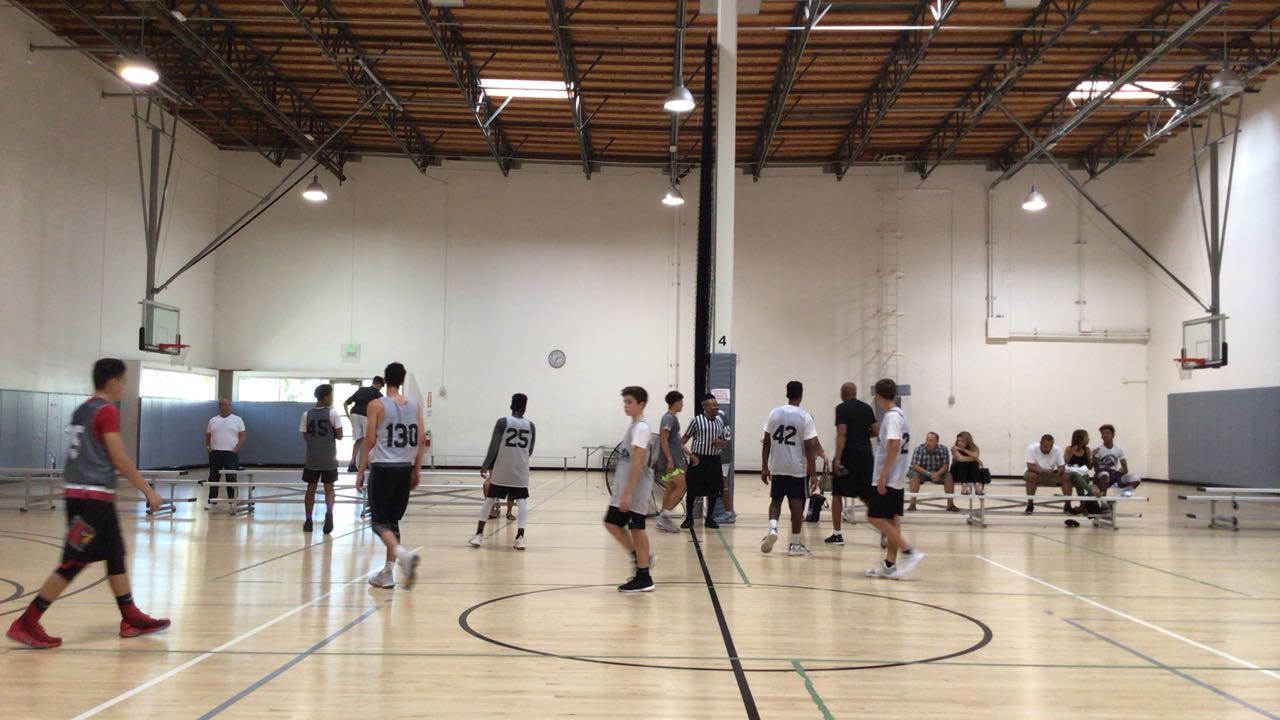 Occidental triumphant over Cal Poly, 113-106