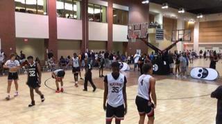 Houston Hoops Blue Chips victorious over Team United White, 63-36