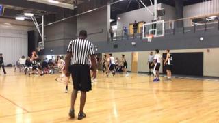 Team FOE 17U (27) emerges victorious in matchup against Oklahoma Hoops (63), 38-35