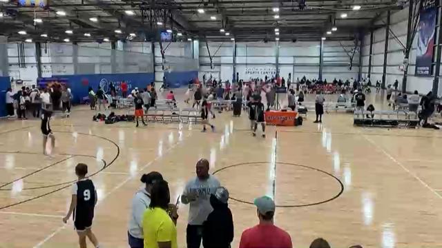 Watch the Runnin Mavericks 2028 vs. Camelot Knights 12 livestream and ...